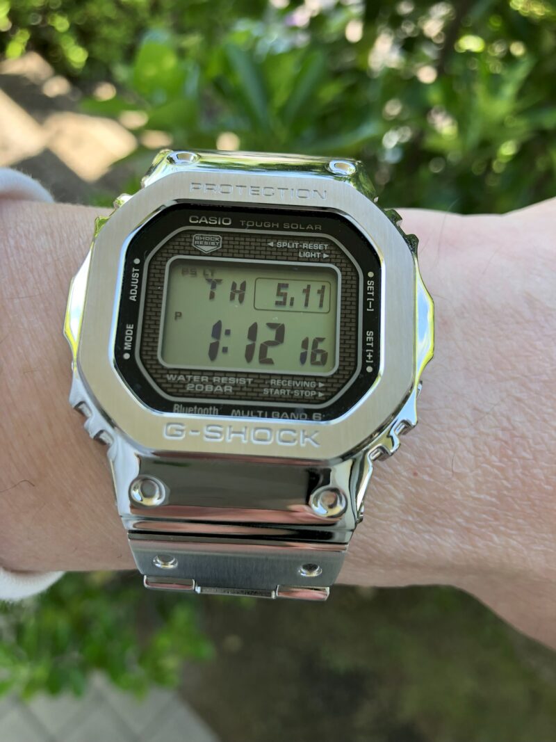 シニアにおすすめ最強のGショックGMW-B5000D-1JF腕時計を1本だけ残す 